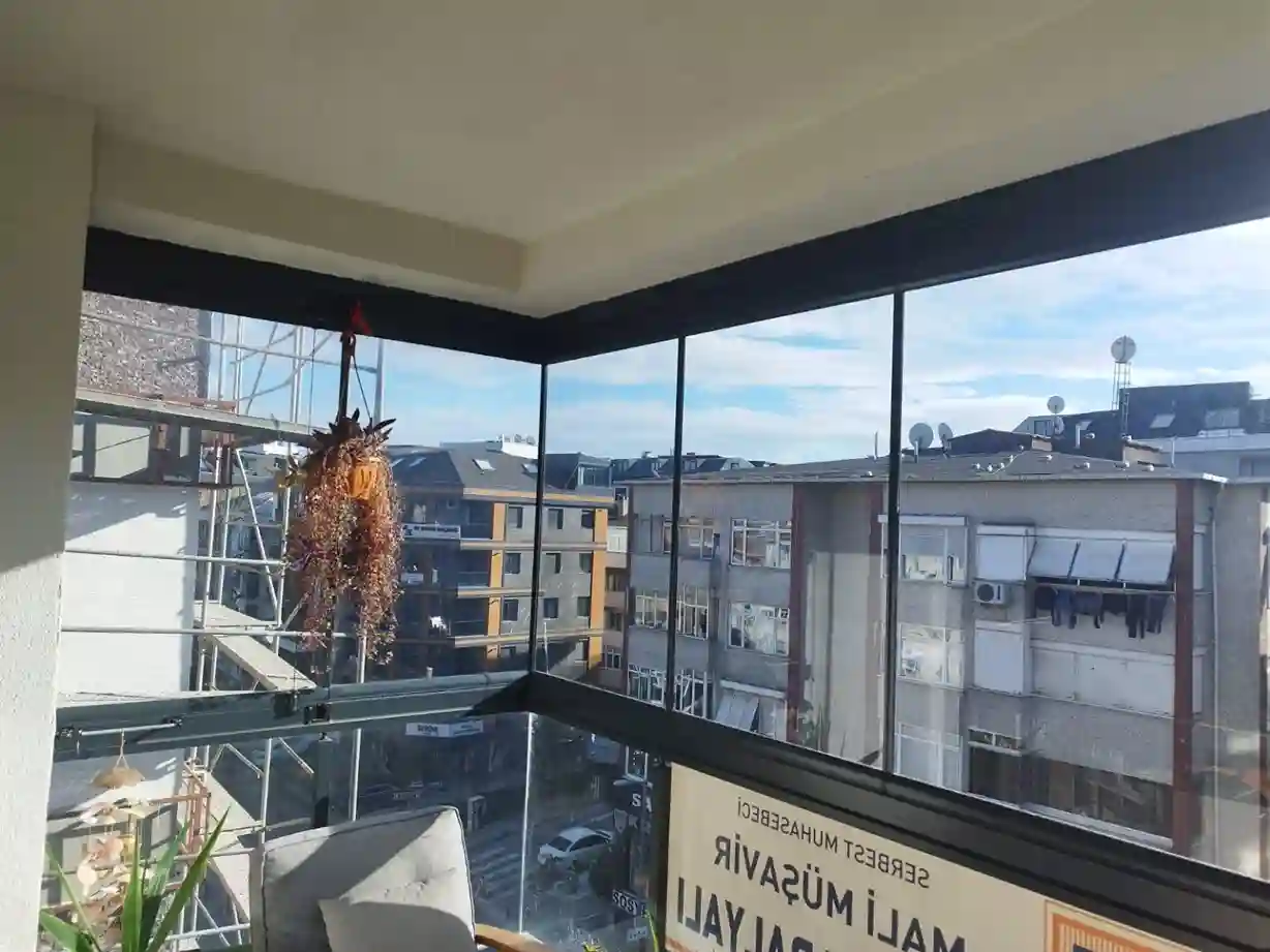 Sarıyer sürme cam balkon